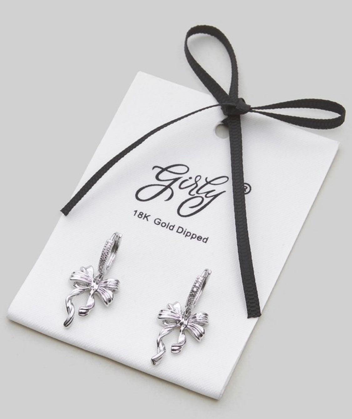 Bow Charm Huggies