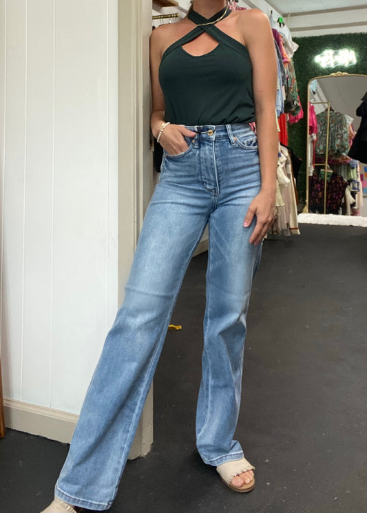 Judy Straight Jeans