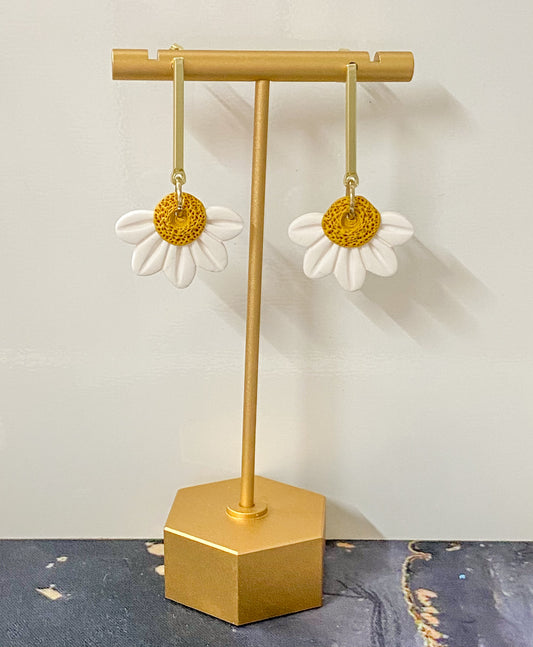 Daisy Petals Earrings